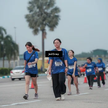 Runner Photo 7554853