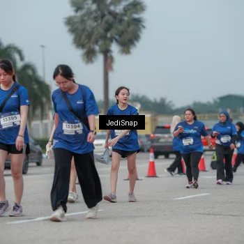 Runner Photo 7554861
