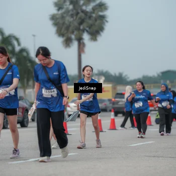 Runner Photo 7554862