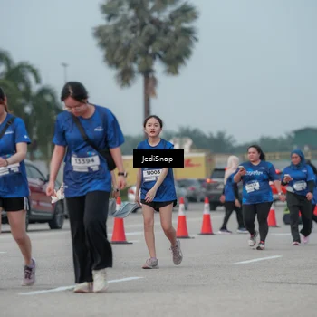Runner Photo 7554864