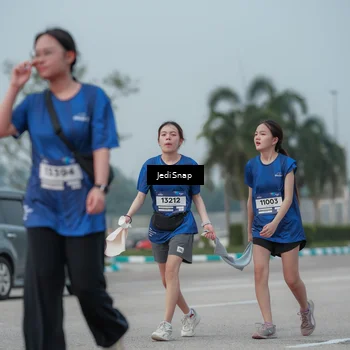 Runner Photo 7554865