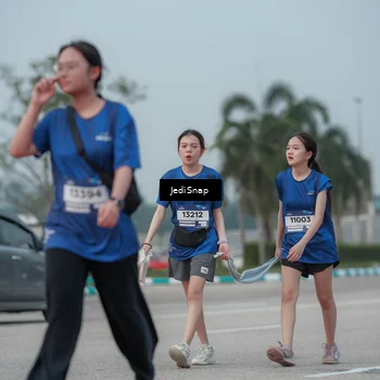 Runner Photo 7554866