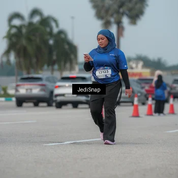 Runner Photo 7554881
