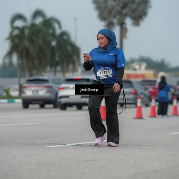 Runner Photo 7554884