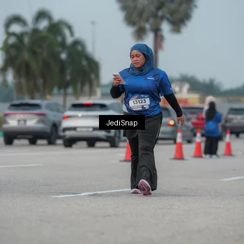 Runner Photo 7554885