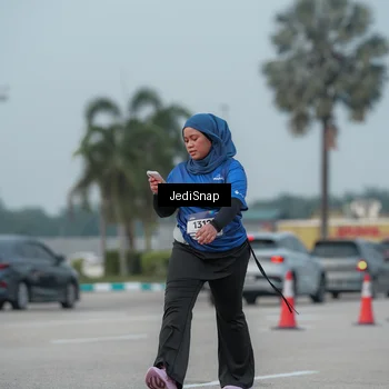 Runner Photo 7554889