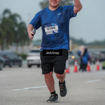 Runner Photo 7554893