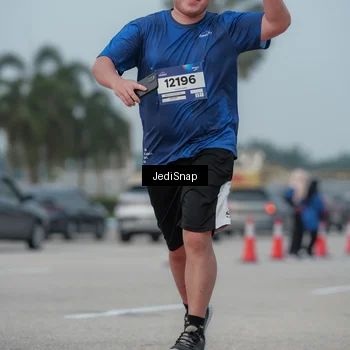 Runner Photo 7554895