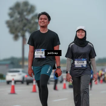 Runner Photo 7554936
