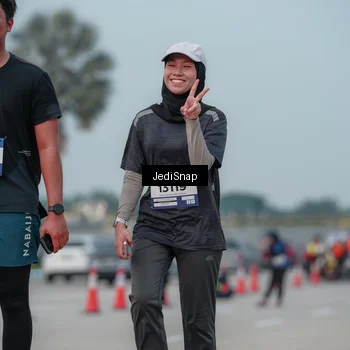 Runner Photo 7554938