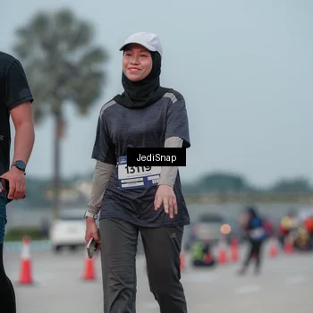 Runner Photo 7554941