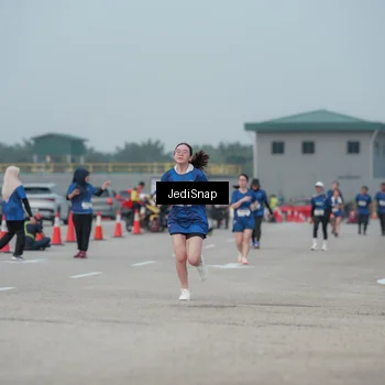 Runner Photo 7554947