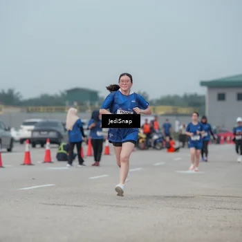 Runner Photo 7554967