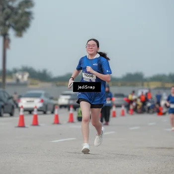 Runner Photo 7554976