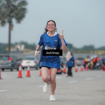 Runner Photo 7554981