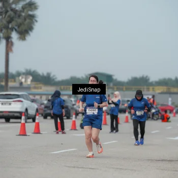 Runner Photo 7554983