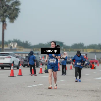 Runner Photo 7554985