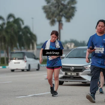 Runner Photo 7555020