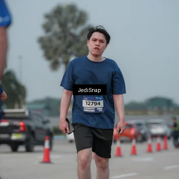 Runner Photo 7555021
