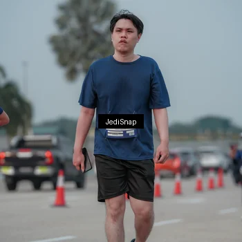 Runner Photo 7555025