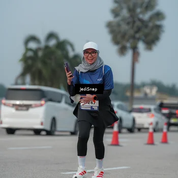 Runner Photo 7555027