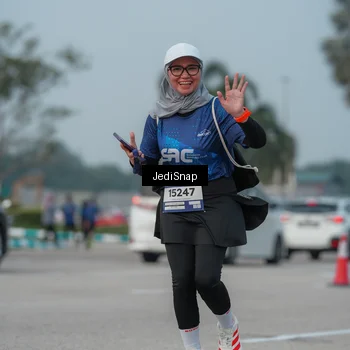 Runner Photo 7555034