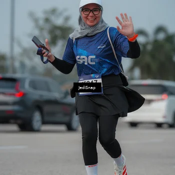Runner Photo 7555037