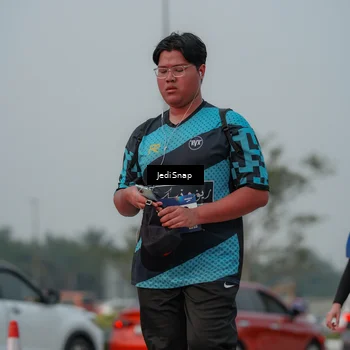 Runner Photo 7555063