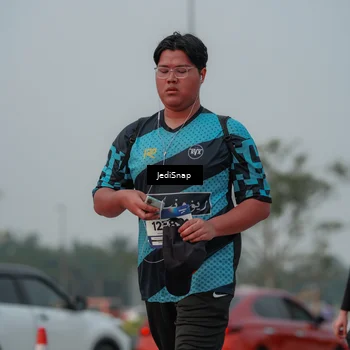 Runner Photo 7555064