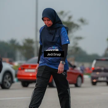 Runner Photo 7555068