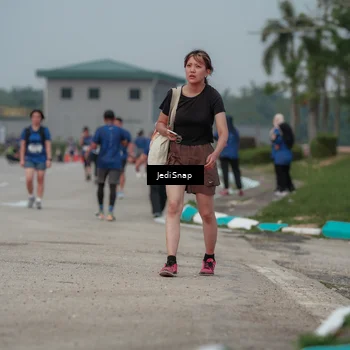 Runner Photo 7555077