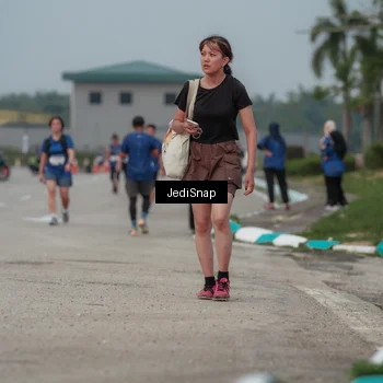 Runner Photo 7555079