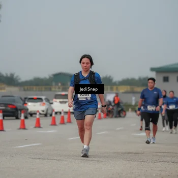 Runner Photo 7555082