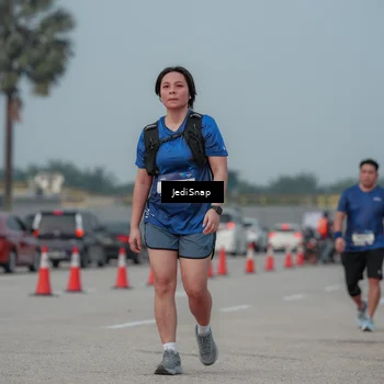 Runner Photo 7555085