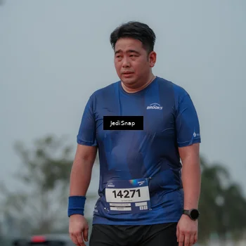 Runner Photo 7555108