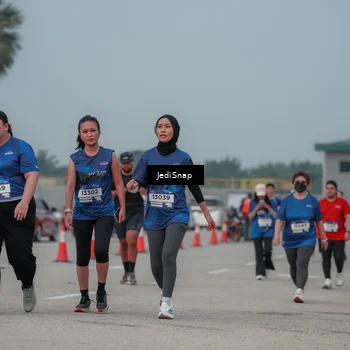 Runner Photo 7555118