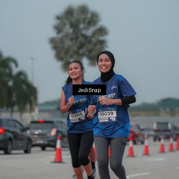 Runner Photo 7555124