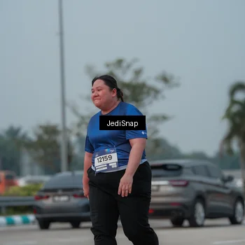 Runner Photo 7555130