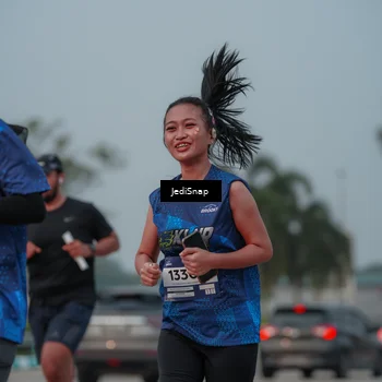 Runner Photo 7555135