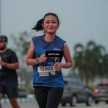 Runner Photo 7555136