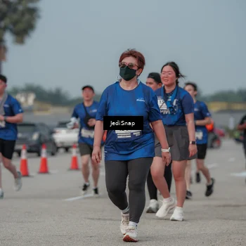 Runner Photo 7555146