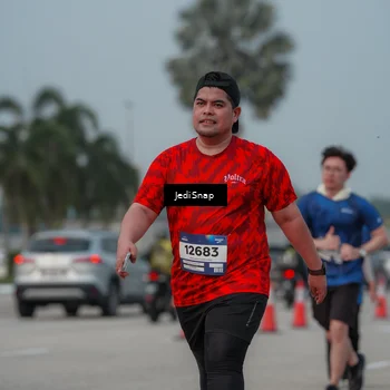 Runner Photo 7555157