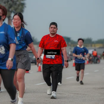 Runner Photo 7555161