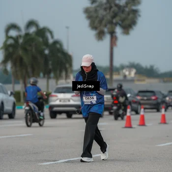 Runner Photo 7555169