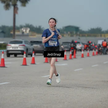 Runner Photo 7555185