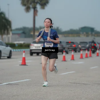 Runner Photo 7555190
