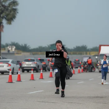 Runner Photo 7555208