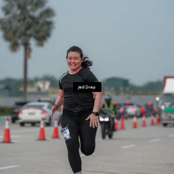 Runner Photo 7555218