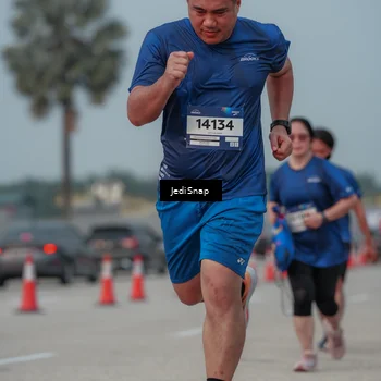 Runner Photo 7555245