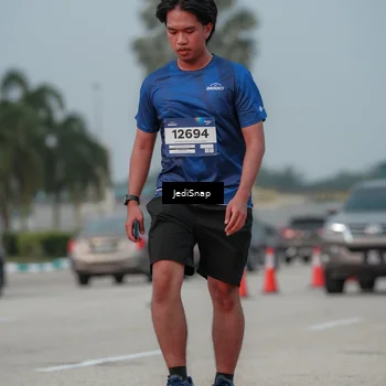 Runner Photo 7555256